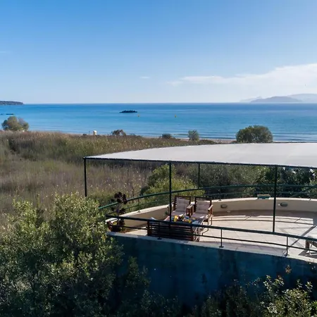 Вилла Coastal Dream Beachview Jacuzzi& Sauna *