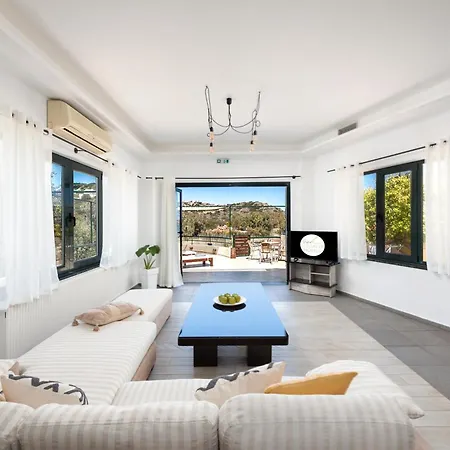 Coastal Dream Beachview Jacuzzi& Sauna