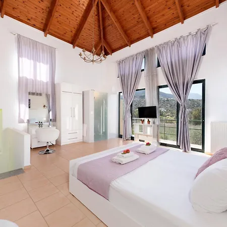 Coastal Dream Beachview Jacuzzi& Sauna
